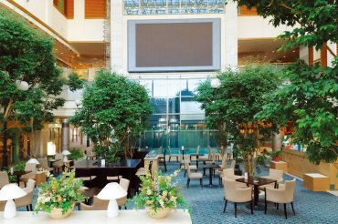 ティーラウンジクレール内観