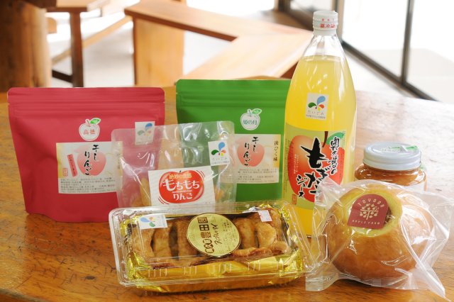 自家製のお土産品も豊富