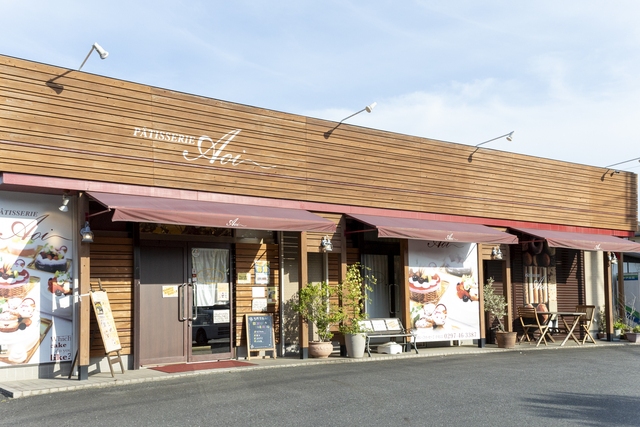 「娘の成長に合わせて店のデザインを変えていき、今の形になりました。店の名前も娘の名前なんです！」と川田さん