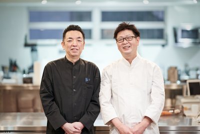(左)日本料理 縁日 佐藤雄一シェフ (右)グローヴディッシュ萩原敦彦エグゼクティブシェフ