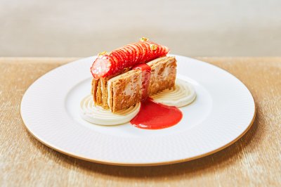 「季節のミルフィーユ イチゴ」1,680円(税込)