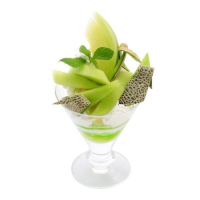 渋谷西村フルーツパーラー道玄坂店 「イバラキングパフェ」1,800円(税込)