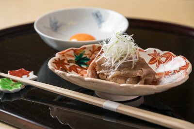 7 よし町 常陸牛"煌"と天然茸のすき焼き